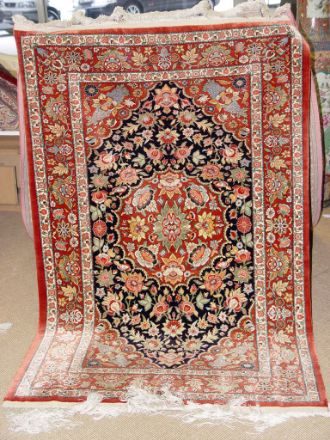 Picture of Ghom Silk - Cm 155 X 103