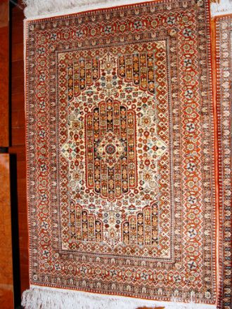 Picture of Ghom Silk  - Cm 91 X 62